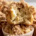 apple muffins with crumb topping